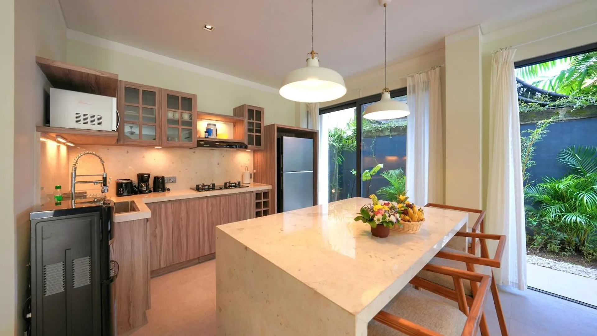 Twin Villas Seminyak Cora & Zeno By Exotic Bali Properties 0*,  Indonesië
